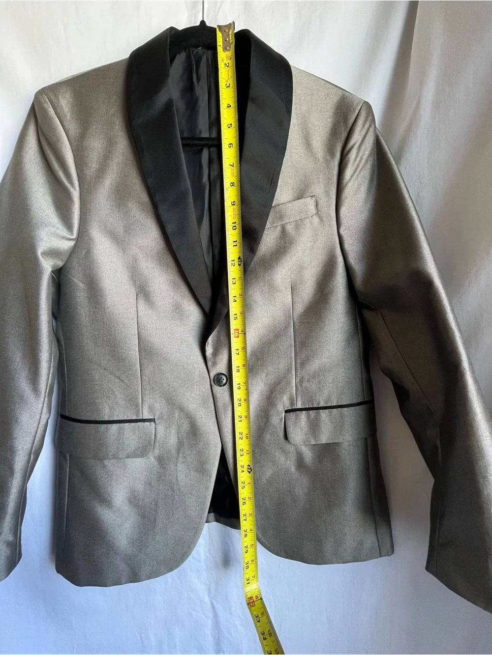 jf j.ferrar Silver Tuxedo Jacket with Black Shawl Collar